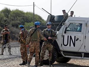 UN peacekeepers with Lebanese army 