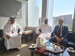 جامعة الإمارات تبحث سبل التعاون مع جامعة السوربون أبوظبي