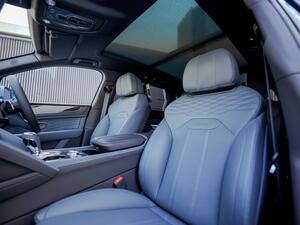 Bentley Muscat launches Class-leading all-new Bentayga Extended Wheelbase