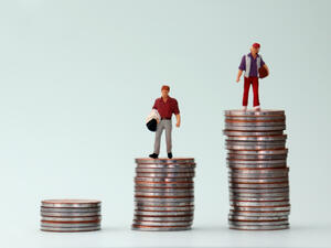 Turkey hikes minimum wage