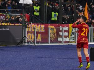 ديبالا يسجل هدف انتصار روما (المصدر: ASRomaEN@)