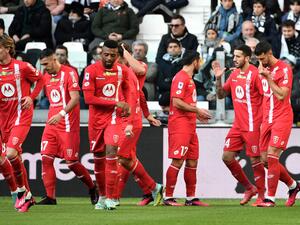 مونزا يواصل تسلق سلم ترتيب الدوري الإيطالي (المصدر: أ ف ب)