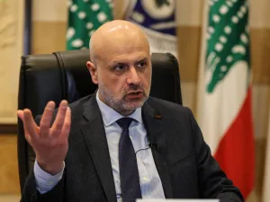 وزير الداخلية والبلديات اللبناني، بسام مولوي (أ ف ب)