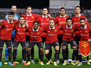 Manchester United players pose for the group picture before the UEFA Europa League group E football match between Cyprus' Omonia Nicosia and England's Manchester United at GSP stadium in the capital Nicosia on October 6, 2022. (Photo by AFP)