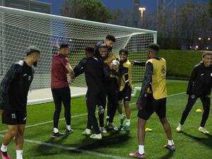 الشباب يلاقي ناساف كارشي اليوم (المصدر: AlShababSaudiFC@)