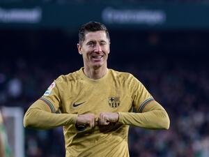 برشلونة يتفوق على بيتيس (المصدر: أ ف ب)