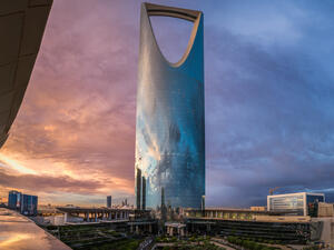 Four Seasons earns 9 Forbes awards