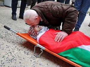 كانت إسرائيل قد شنت عدوانا دمويا على مدينة نابلس يوم الاربعاء اسفر عن استشهاد 11 فلسطينيا