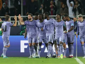 Real Madrid's players celebrate their third goal during the FIFA Club World Cup semi-final football match between Egypt's Al-Ahly and Spain's Real Madrid at the Prince Moulay Abdellah Stadium in Rabat on February 8, 2023. (Photo by FADEL SENNA / AFP)