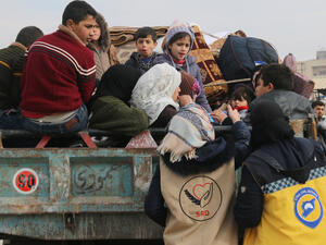 طالبت الحكومة السورية برفع الحصار والعقوبات