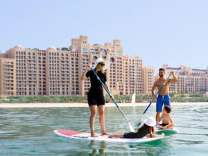 Fly Emirates from Amman to Dubai and enjoy a free night’s stay at Fairmont The Palm