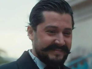 أنس طيّارة
