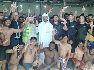 مشاركة واسعة في بطولة السباحة بـ"الدورة الرياضية العمالية الرابعة"