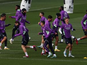 Real Madrid's players attend a training session on March 1, 2023, at the Ciudad Real Madrid training complex in Valdebebas, outskirts of Madrid, on the eve of their Copa del Rey (King's Cup) semi final football match against FC Barcelona. (Photo by PIERRE-PHILIPPE MARCOU / AFP)