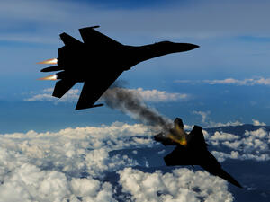 Video shows Russian fighter jet colliding with US jet 