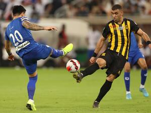الاتحاد يواجه الهلال اليوم (المصدر: أ ف ب)