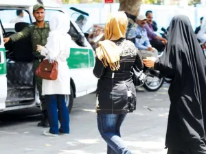 اعتقالات يومية في ايران- الصورة عن مواقع التواصل
