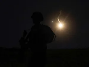 رجحت المصادر ان تكون اسرائيل قد وسعت عدوانها على سورية بعد قليل من قصف الحدود مع الجولان 