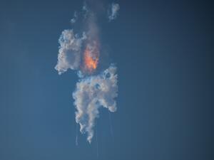 Starship rocket explodes minutes after launch