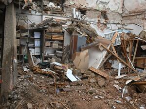 1 killed, 10 injured in Ukraine museum attack