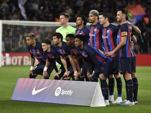 Players of team Barcelona pose before the Spanish league football match between FC Barcelona and Girona FC at the Camp Nou stadium in Barcelona on April 10, 2023. (Photo by Pau BARRENA / AFP)