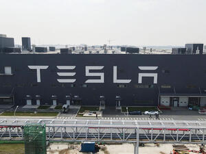Tesla to Build New Battery Factory in Shanghai