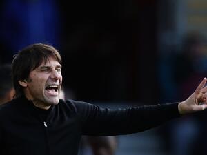 Tottenham Hotspur's Italian head coach Antonio Conte reacts during the English Premier League football match between Southampton and Tottenham Hotspur at St Mary's Stadium in Southampton, southern England on March 18, 2023. (Photo by Adrian DENNIS / AFP)
