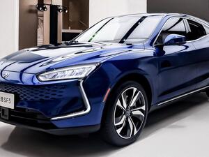 Huawei expands electric vehicle presence