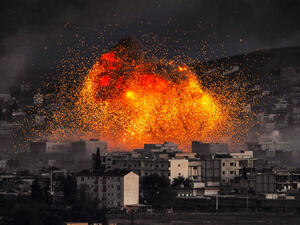 3 civilians injured in Israeli bombing on Homs 