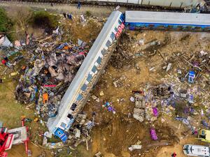 30 injured in Bangladesh train collision