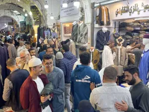البزان.. زي مفضل لشباب الطوارق في ليبيا