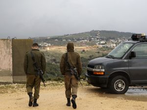 جيش الاحتلال الإسرائيلي يجري مناورة عسكرية قرب حدود لبنان