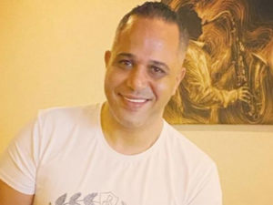 COVID-19 vaccine behind Mostafa Darwish's death