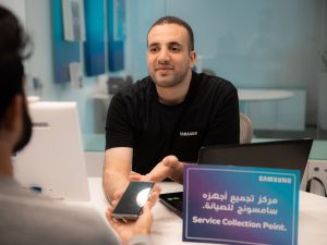 دو تتعاون مع سامسونج لتدشين مركزها لاستلام الأجهزة للصيانة في متجر دو بأبوظبي