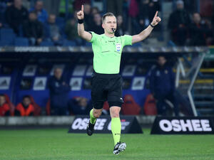 الـ "VAR"  في امتحانات الثانوية المصرية