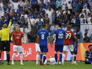 Hilal's Saudi midfielder Salem al-Dawsari (R) reacts upon receiving a red card during the first leg of AFC Champions League final between Saudi Arabia's Al-Hilal and Japan's Urawa Red Diamonds at the King Fahd International Stadium in Riyadh on April 29, 2023. (Photo by - / AFP)