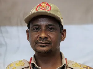 قائد قوات الدعم السريع محمد حمدان دقلو "حميدتي"
