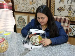 نسبة النساء اللواتي يرأسن أسرهنّ في المملكة قد بلغ 18.4%  اي نحو بواقع 422 ألف أسرة