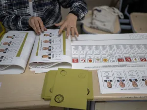 بدء عمليات الإقتراع في تركيا