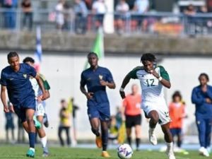 السعودية تتغلب على فرنسا (المصدر: كووورة)