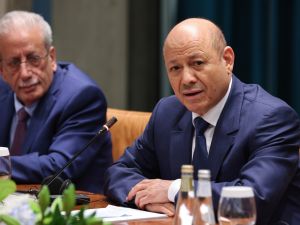 President Rashad al-Alimi