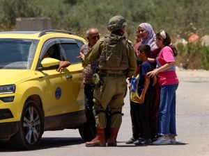  مصرع 7 اسرائيليين واصابة اخرين بالاضافة الى عمليات اطلاق نار على سيارات للمستوطنين منذ بداية العام الجاري.