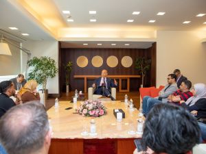 عميد جامعة جورجتاون صفوان المصري يعرض مبادرات وخططا جريئة للتميز الاكاديمي في لقائه بوسائل الإعلام
