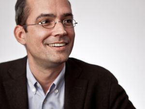 Red Hat Simplifies Management for Red Hat Enterprise Linux Across the Hybrid Cloud