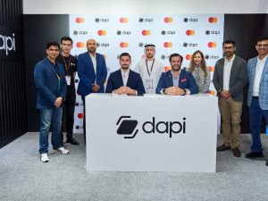 ماستركارد و Dapi تعقدان شراكة إستراتيجية لتسهيل نقل الأموال بين الحسابات في دولة الإمارات