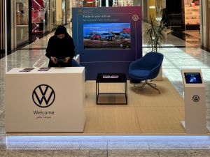 يمكنك زيارة كبائن خدمة فولكس واجن في مراكز التسوق للحصول على مزيد من المعلومات والاستفسارات حول أحدث الطرازات