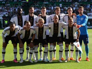 Germany's players pose for a team photo prior to the International friendly football match between Germany and Ukraine, in Bremen, northern Germany on June 12, 2023. (Photo by Focke Strangmann / AFP)