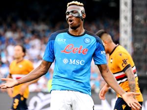 Napoli's Nigerian forward Victor Osimhen reacts after missing a goal opportunity during the Italian Serie A football match between Napoli and Sampdoria on June 4, 2023 at the Diego-Maradona stadium in Naples. (Photo by Alberto PIZZOLI / AFP)