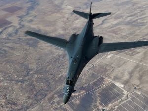 قاذفة أمريكية