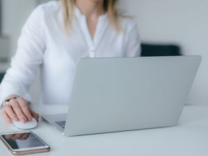 حظك اليوم وتوقعات الأبراج الأربعاء 26 يوليو/تموز 2023